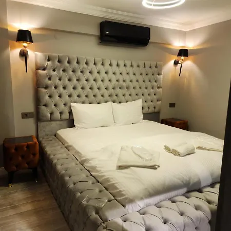 Talles Loft Hotel Smirne