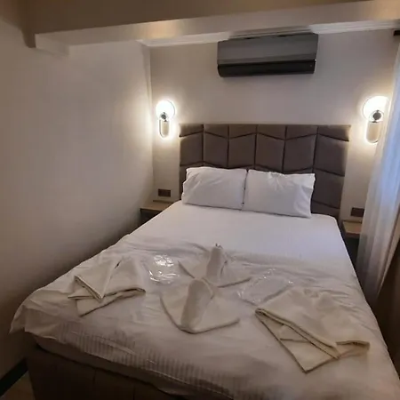 Talles Loft Hotel Smirne